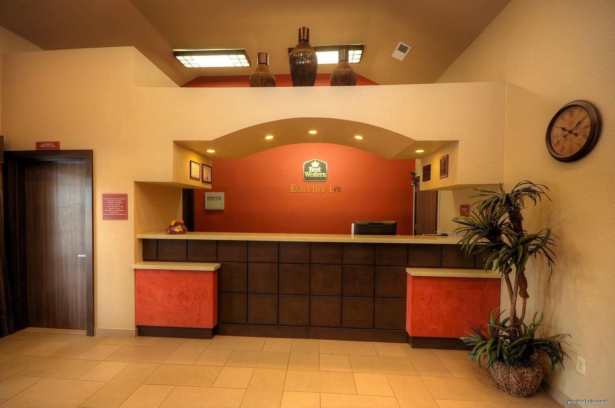 Hotel Western Executive 3*